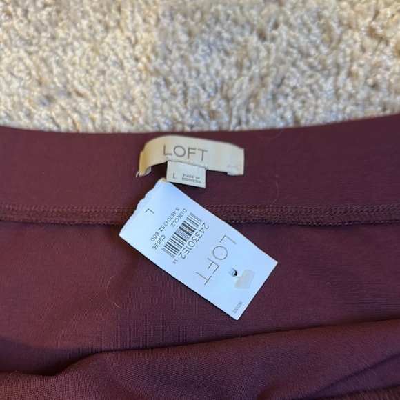 LOFT Deep Purple Ruffle Skirt - Picture 2 of 2